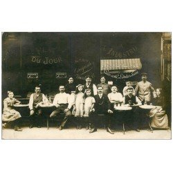 PARIS 11. L'heure de l'Absinthe Café à l'Industrie 13 Rue Boulet. Superbe et Rare Carte Photo