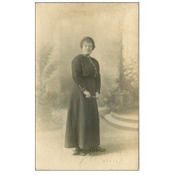 PARIS 03. Carte Photo d'une Femme. American Photo 35 Boulevard Beaumarchais 1916