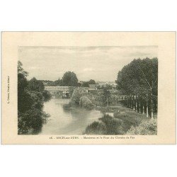 carte postale ancienne 10 ARCIS-SUR-AUBE. Montreux et le Pont du Chemin de Fer 1917