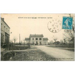 carte postale ancienne 10 AUXON. La Gare 1926