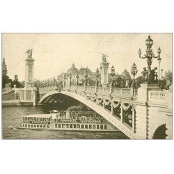 PARIS 07. Pont Alexandre III Bateau Mouche