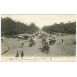 PARIS 08. Rond Point Avenue des Champs-Elysées