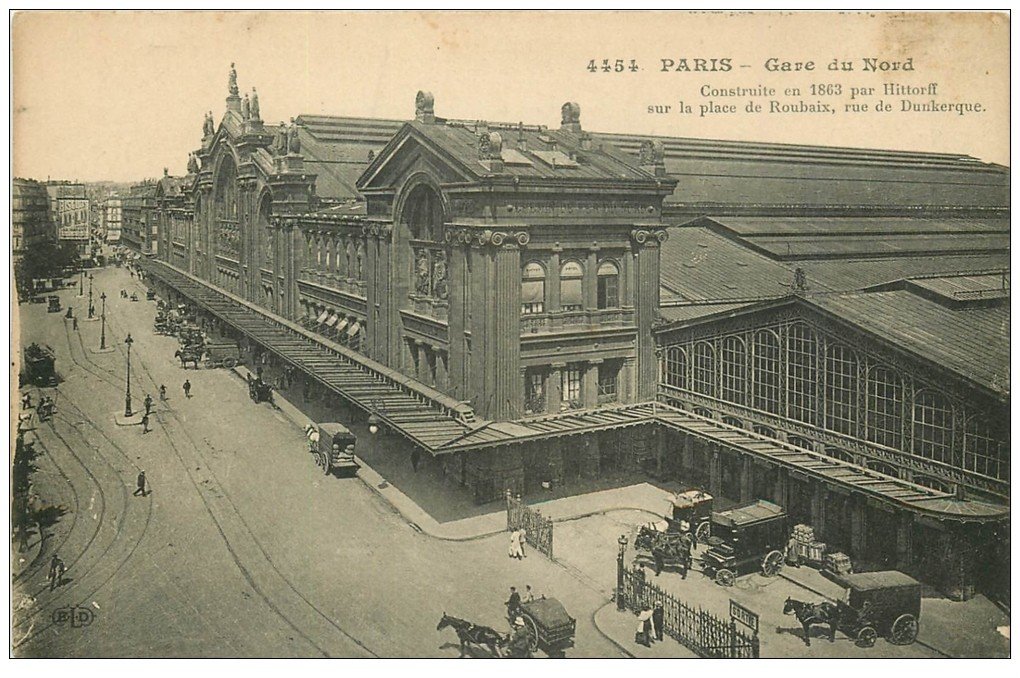 PARIS 10. Gare du Nord Place de Roubaix rue de Dunkerque