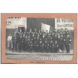 PARIS 10. Les Conscrits Quai de Jemmapes 1913. Carte Photo collée sur support cartonné