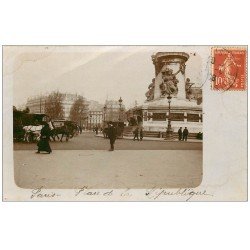 carte postale ancienne PARIS 10. Place de la République. Carte émaillographie 1908