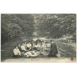 carte postale ancienne PARIS 12. Bois Vincennes. Déjeuner sur l'Herbe. Collection Fleury