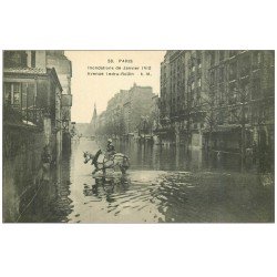 carte postale ancienne PARIS 12. Cheval Avenue Ledru-Rolin inondations de 1910