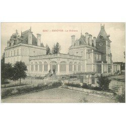 carte postale ancienne 10 ESSOYES. Le Château personnages sur le Perron