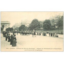 PARIS 16. Avenue du Bois de Boulogne départ Président de la République Attelage Daumont
