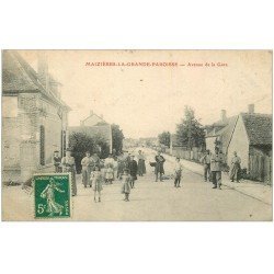 10 MAIZIERES-LA-GRANDE-PAROISSE. Avenue de la Gare 1911