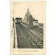 carte postale ancienne PARIS 18. Le Sacré-Coeur de Montmartre Funiculaire avec Employé