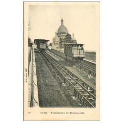 carte postale ancienne PARIS 18. Le Sacré-Coeur de Montmartre Funiculaire avec Employé
