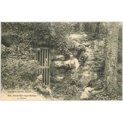 carte postale ancienne 10 ROMILLY-SUR-SEINE. Le Rocher 1908. Jardinier et Paysanne