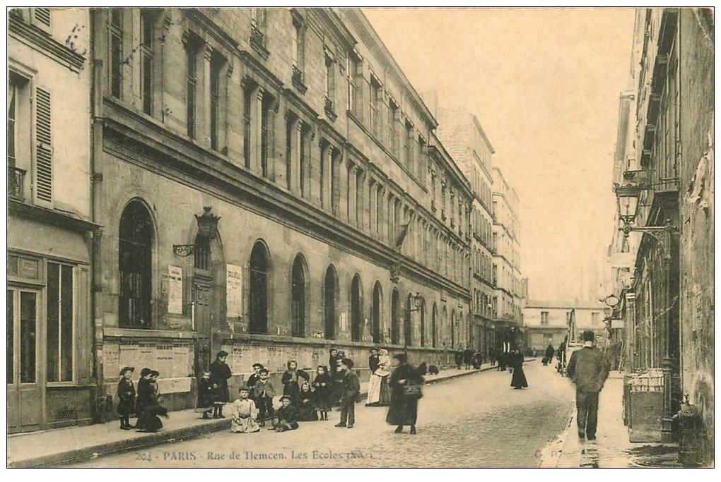 PARIS 20 Les Ecoles rue de  Tlemcen  1906