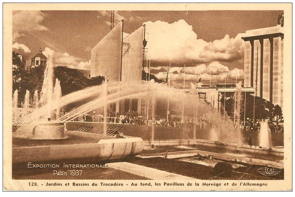 aris Exo 1900 - avillon de la Norvege, l'Allemagne et l'Esagne