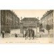 carte postale ancienne 10 TROYES. Caserne Beurnonville. Militaires en défilé