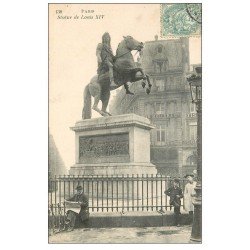 carte postale ancienne PARIS I°. Statue Louis XIV vers 1905