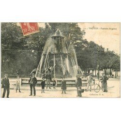 carte postale ancienne 10 TROYES. Fontaine Argence 1906