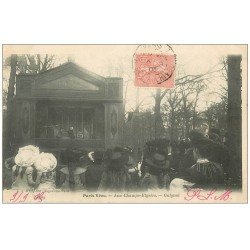 carte postale ancienne PARIS VECU. Guignol aux Champs-Elysées 1905