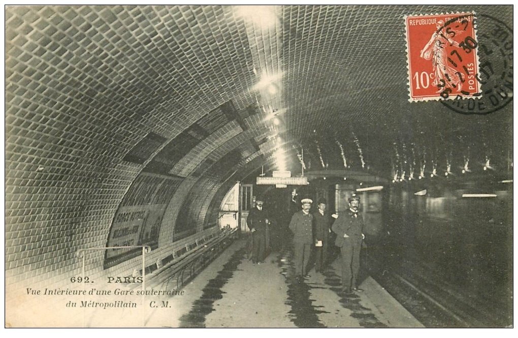 PARIS. Le Métropolitain. La Station 1907 Gare souterraine PARIS. Le Métropolitain. La Station 1907 Gare souterraine