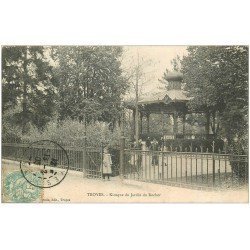 carte postale ancienne 10 TROYES. Kiosque du Jardin du Rocher 1905