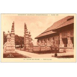 carte postale ancienne EXPOSITION COLONIALE INTERNATIONALE PARIS 1931. Pays-Bas Porte Bali