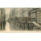 carte postale ancienne INONDATION DE PARIS 1910. Passerelles rue de Beaune