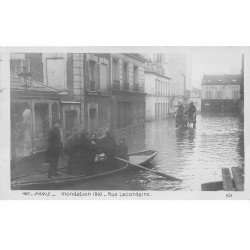 INONDATION DE PARIS 1910. Rue Lacordaire sauveteurs et attelage