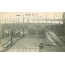 carte postale ancienne INONDATION ET CRUE DE PARIS 1910. Métro Gare d'Austerlitz