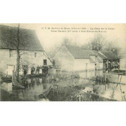 carte postale ancienne Inondation et Crue de 1910. SAINT-ETIENNE-DU-ROUVRAY 76. Ferme Paumier