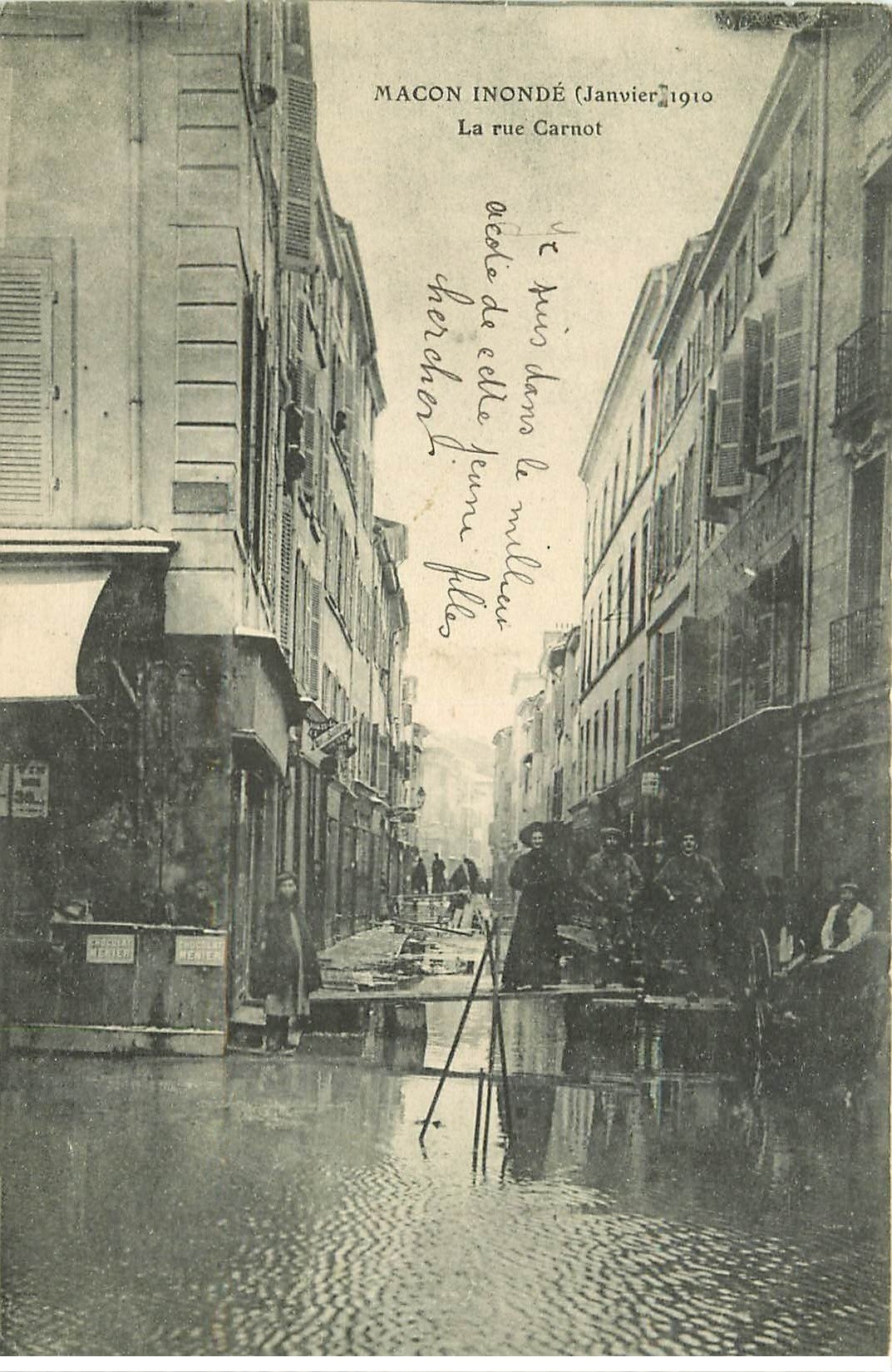 Inondations et Crue de 1910. MACON 71. Rue Carnot