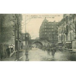 Inondations et Crue de 1910. ASNIERES 92. Les Deux Voûtes Cavaliers Militaires