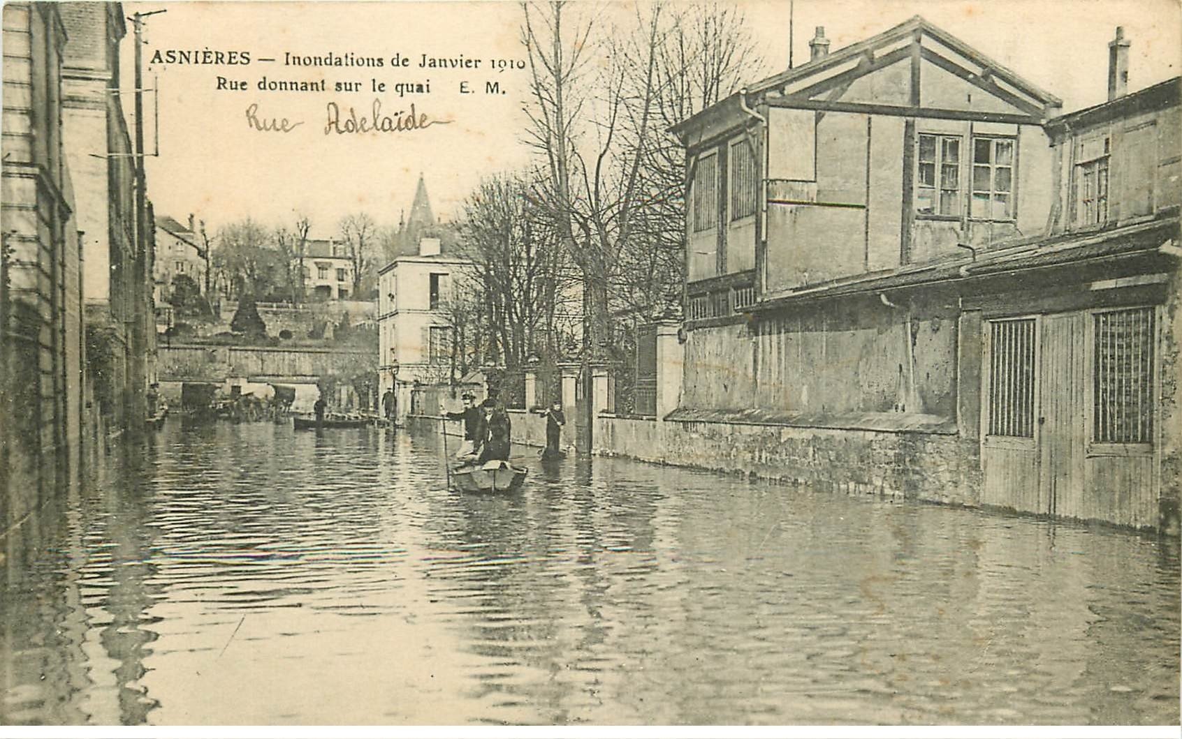 Inondations et Crue de 1910. ASNIERES 92. Rue Adélaïde donnant sur Quai