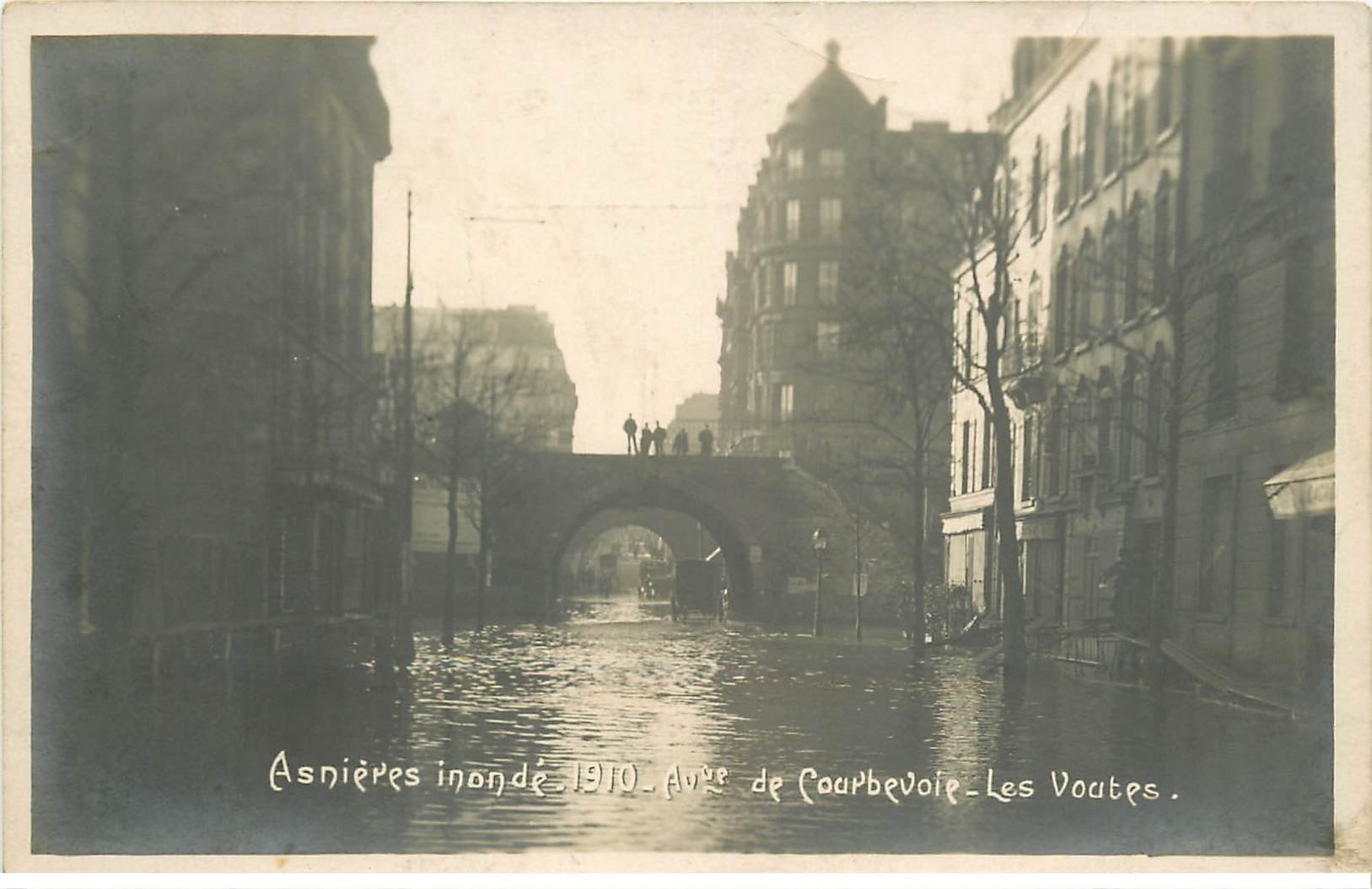 Inondations et Crue de 1910. ASNIERES 92. Avenue Courbevoie les Voûtes. Carte Photo