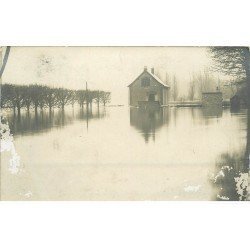 Inondations et Crue de 1910. COLOMBES 92. Carte Photo. Etat moyen...