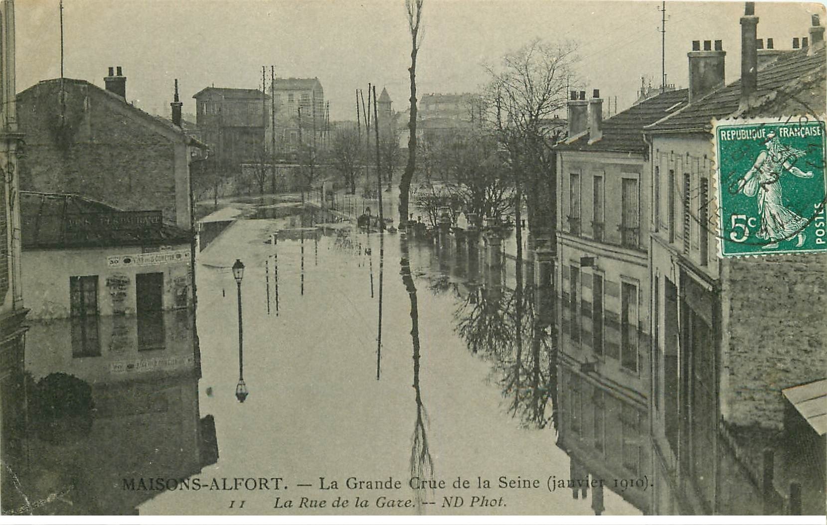Inondation et Crue de 1910. MAISONS-ALFORT 94. Rue de la Gare