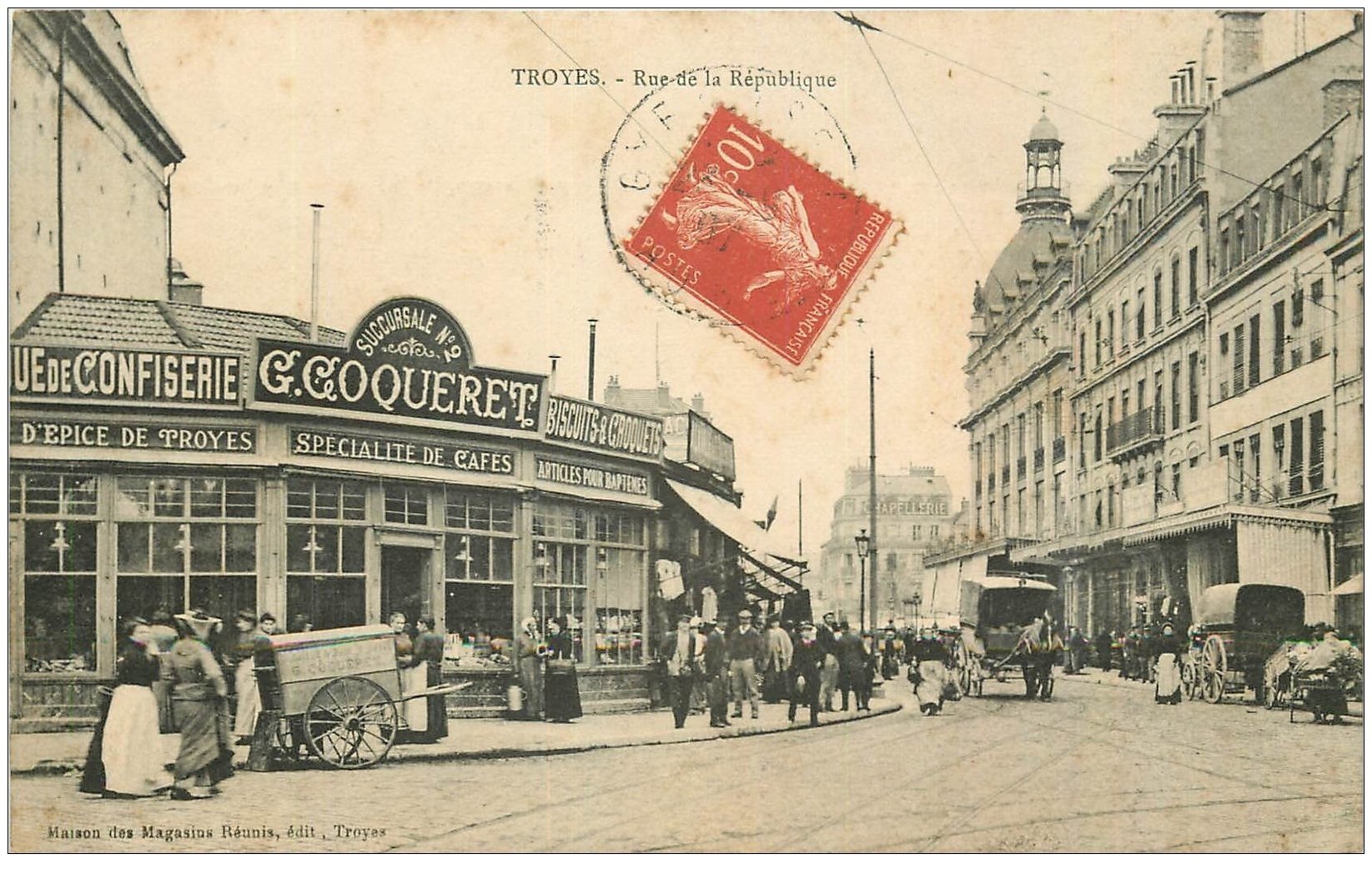 10 TROYES. Rue de la République 1913. Poussette de livraison Coqueret Spécialité de Cafés