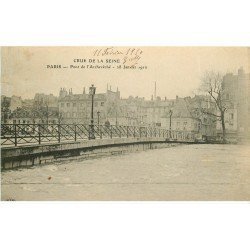 carte postale ancienne INONDATION ET CRUE PARIS 1910. Pont Archevêché