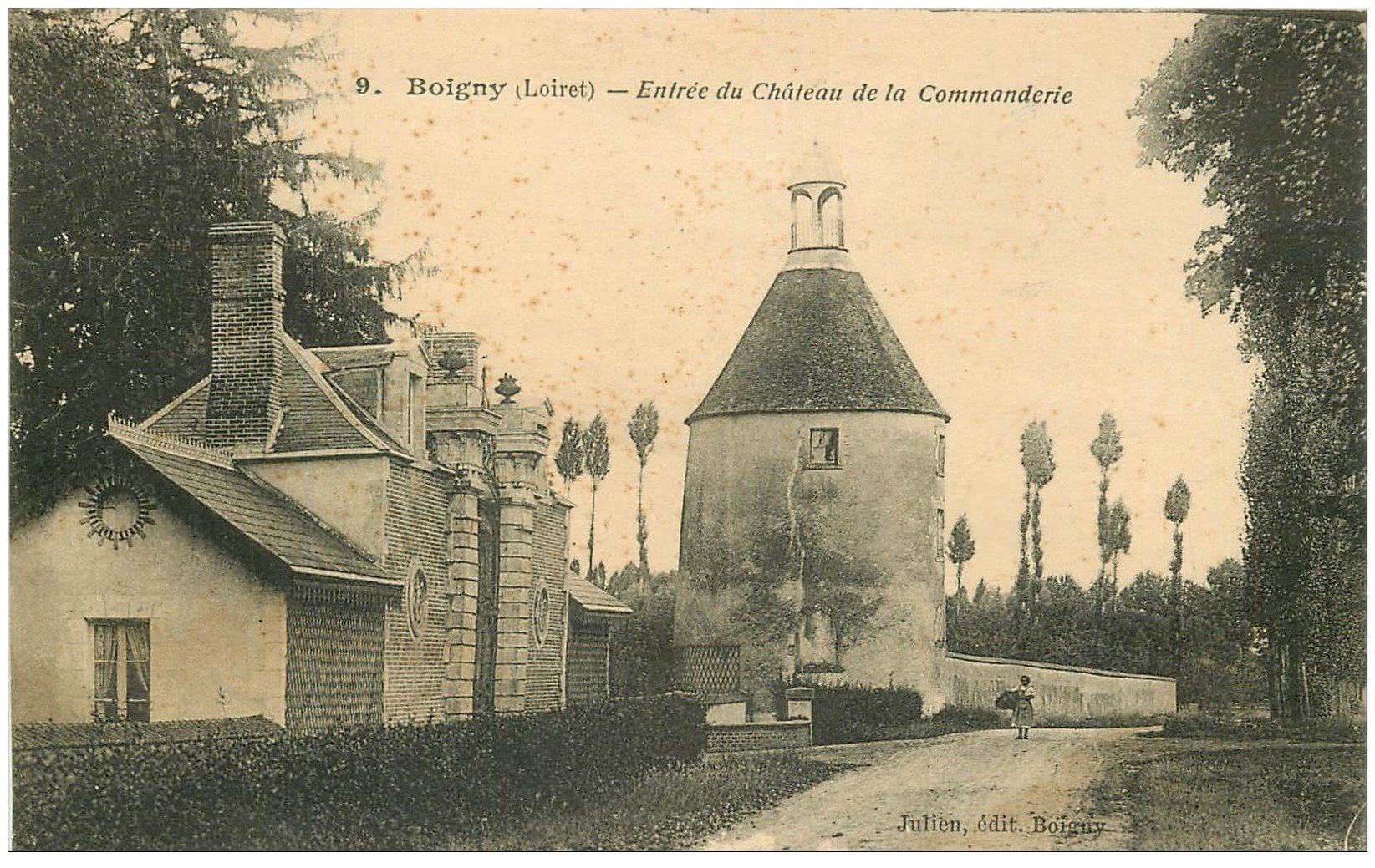 carte postale ancienne 45 BOIGNY. Château Commanderie jeune Lavandière