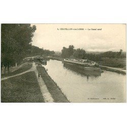 carte postale ancienne 45 CHATILLON-SUR-LOIRE. Péniches sur le Canal neuf 1945