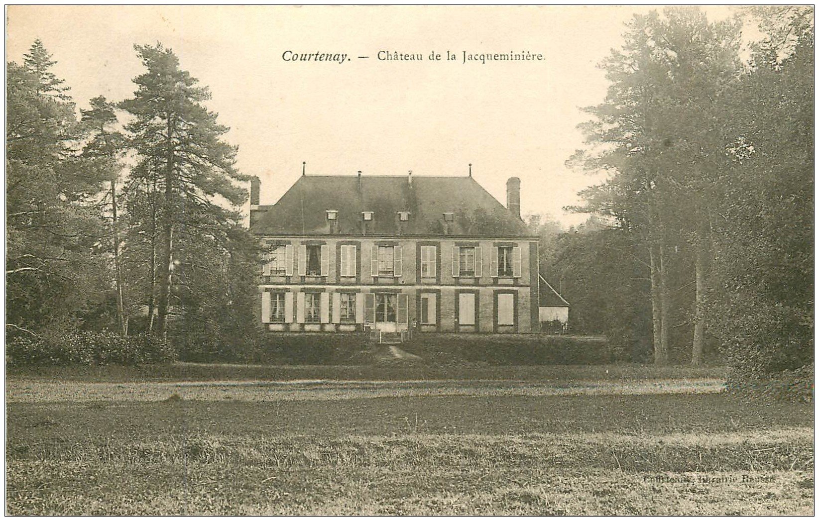 carte postale ancienne 45 COURTENAY. Château de Jacqueminière 1906