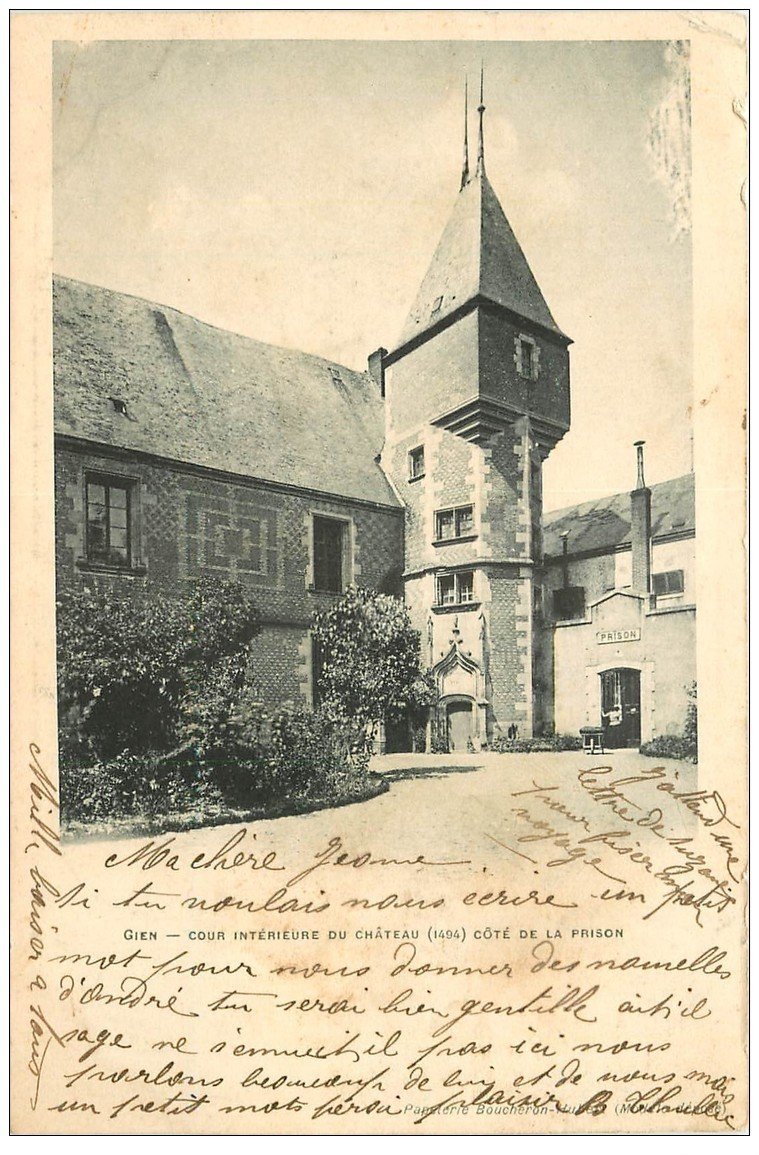 carte postale ancienne 45 GIEN. Château côté Prison 1902