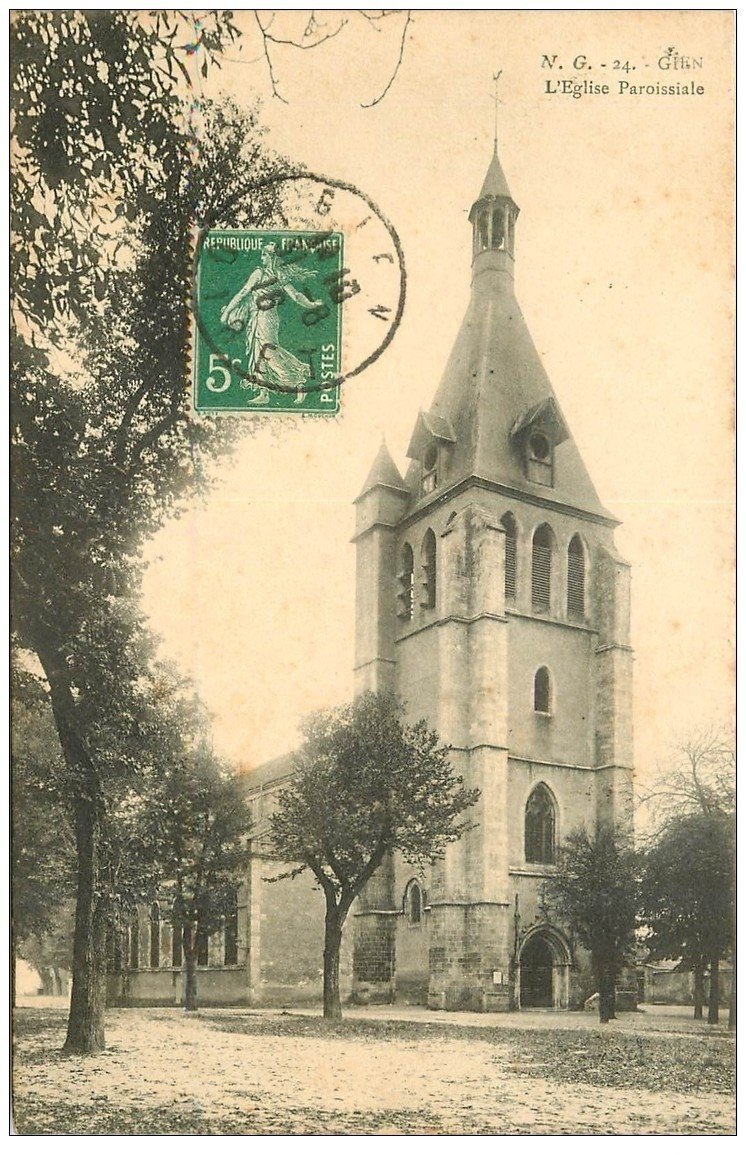 carte postale ancienne 45 GIEN. Eglise Paroissiale 1916