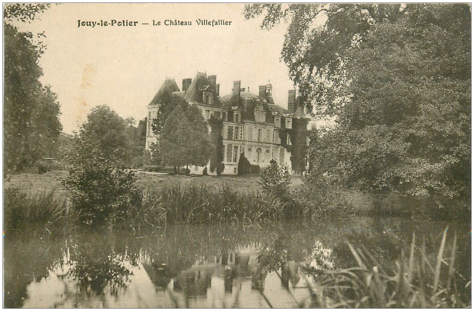 carte postale ancienne 45 JOUY-LE-POTIER. Château Villefallier 1936