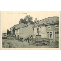 carte postale ancienne 11 AIROUX. L'Ecole Avenue de Montmaur