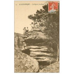 carte postale ancienne 45 MALESHERBES. La Roche feuilletée 1927 belle animation