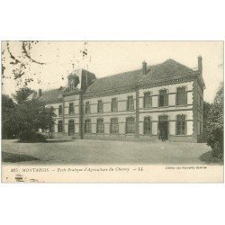 carte postale ancienne 45 MONTARGIS. Ecole d'Agriculture du Chesnay vers 1923...