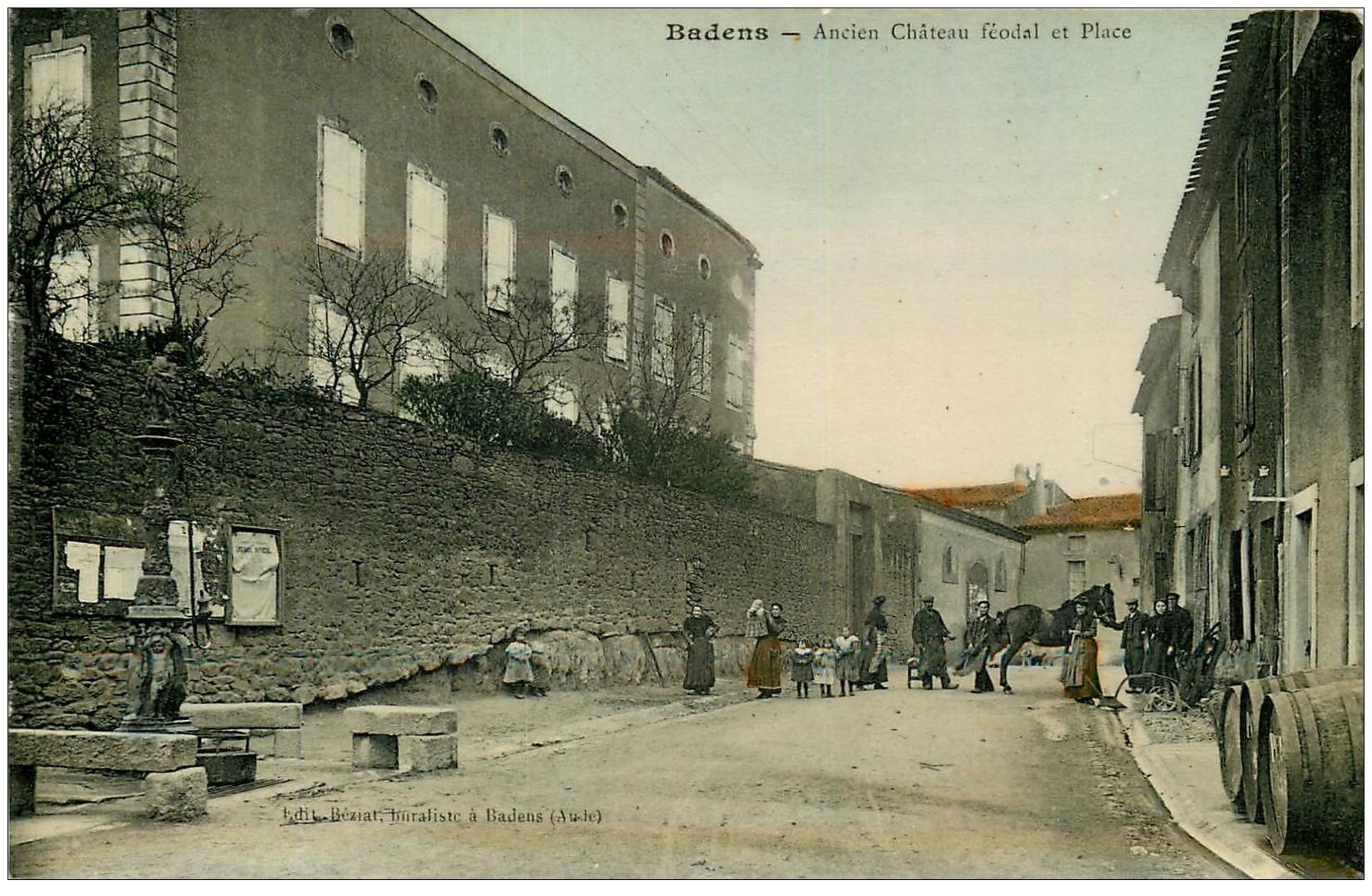 11 BADENS. Château et Place. Carte émaillographie