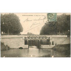 carte postale ancienne 45 PONT-AUX-MOINES. Pont sur le Canal 1906