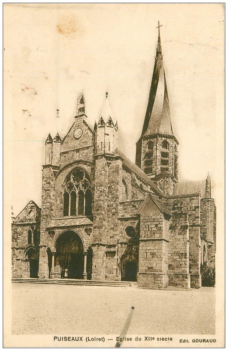 carte postale ancienne 45 PUISEAUX. Eglise 1934